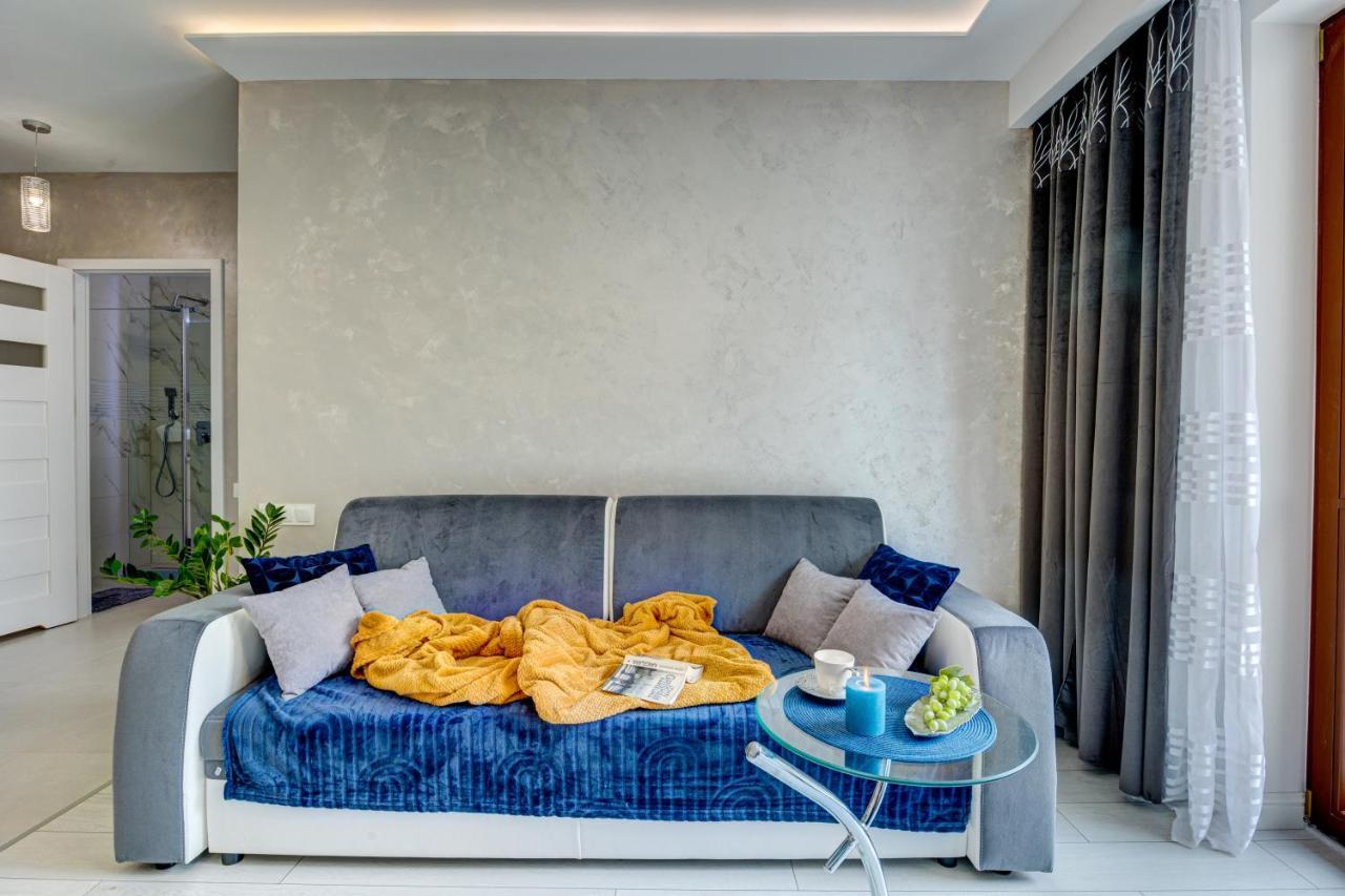 Silver 3 Apartment *