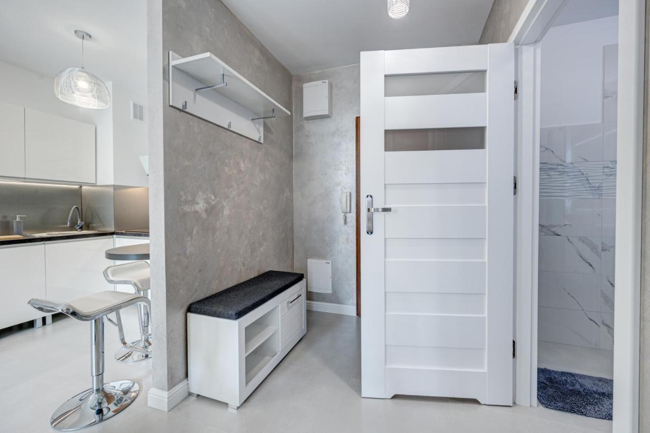 Apartment Silver 3 *